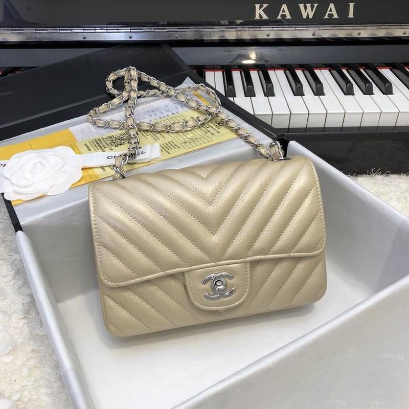 Chanel Handbags 727